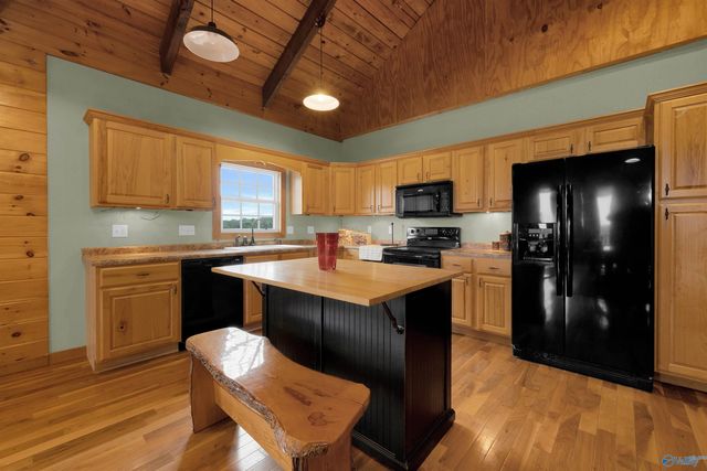 2309 SE Dogtown Road, Fort Payne, AL 35967