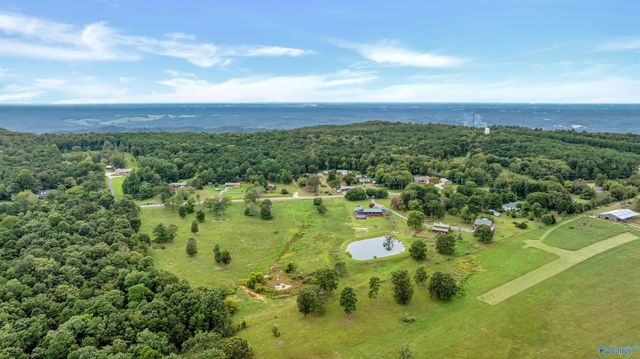 2309 SE Dogtown Road, Fort Payne, AL 35967