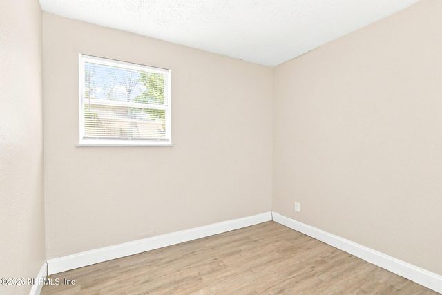 6813 TINKERBELL Lane, Jacksonville, FL 32210