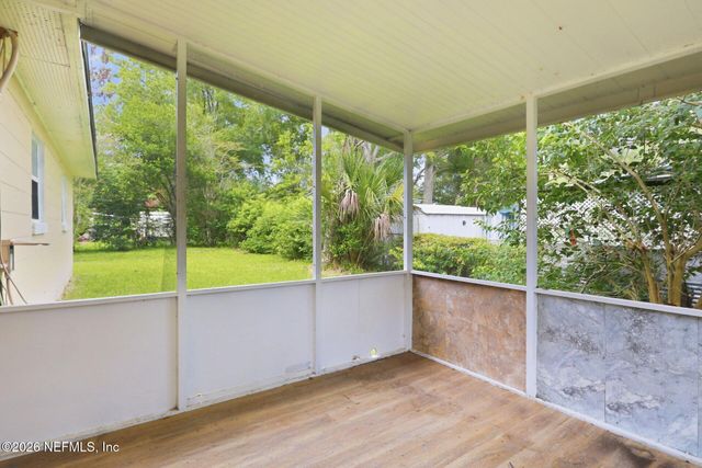 6813 TINKERBELL Lane, Jacksonville, FL 32210