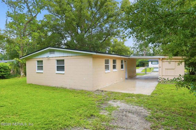 6813 TINKERBELL Lane, Jacksonville, FL 32210