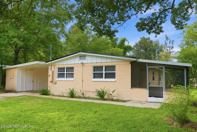 6813 TINKERBELL Lane, Jacksonville, FL 32210
