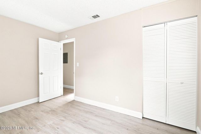 6813 TINKERBELL Lane, Jacksonville, FL 32210