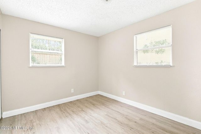 6813 TINKERBELL Lane, Jacksonville, FL 32210