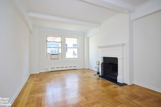111 E 75th St Apt 9C, New York City, NY 10021