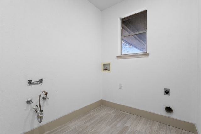 1805 Northcrest Drive, Plano, TX 75075