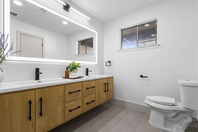 1805 Northcrest Drive, Plano, TX 75075