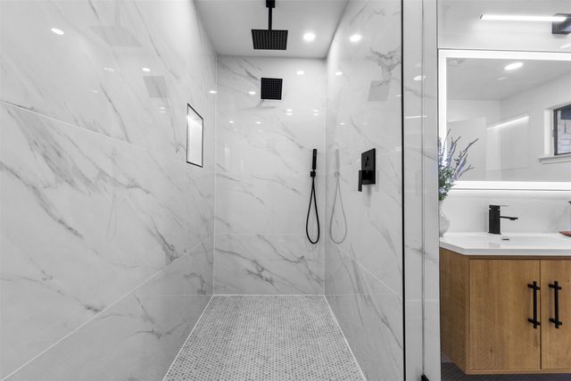 1805 Northcrest Drive, Plano, TX 75075