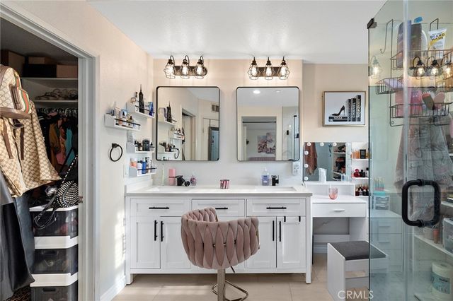 41945 Davenport Way D, Murrieta, CA 92562