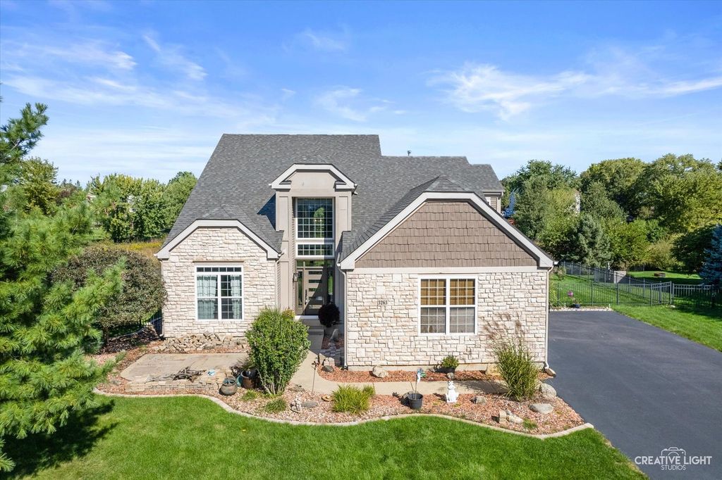 3263 Homestead Avenue, Aurora, IL 60506