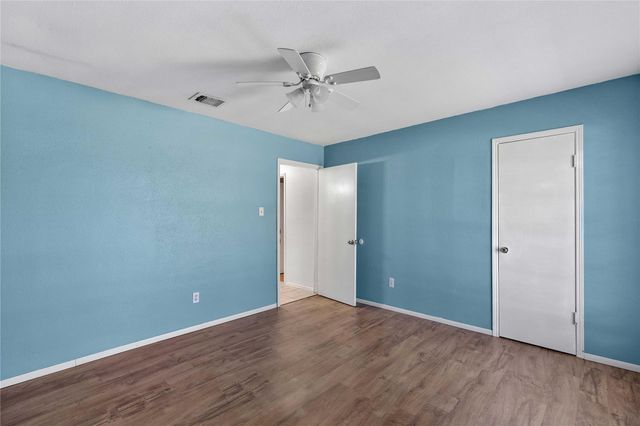 1703 Packsaddle Lane, Baytown, TX 77521