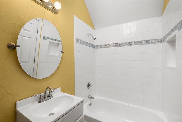 329 Washington St 2, Somerville, MA 02143