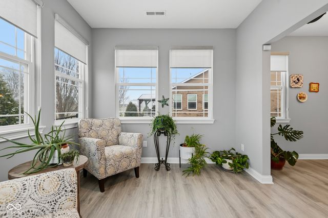 258 Mcrae Way, Greenwood, IN 46143