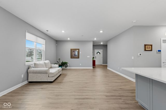 258 Mcrae Way, Greenwood, IN 46143