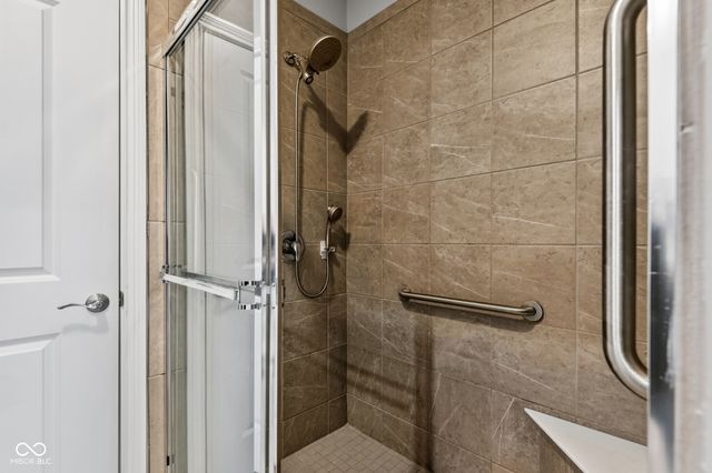 258 Mcrae Way, Greenwood, IN 46143