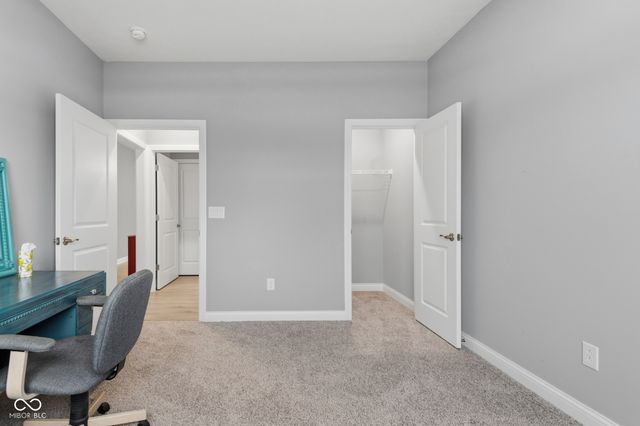 258 Mcrae Way, Greenwood, IN 46143