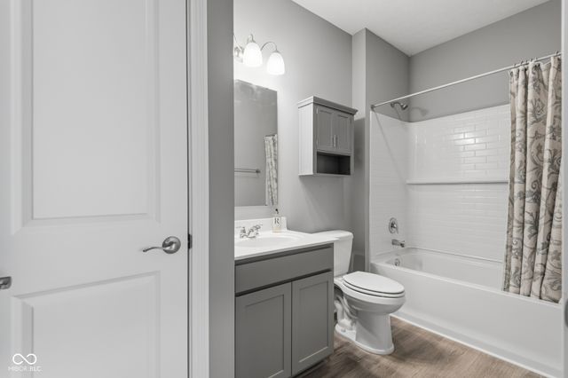 258 Mcrae Way, Greenwood, IN 46143