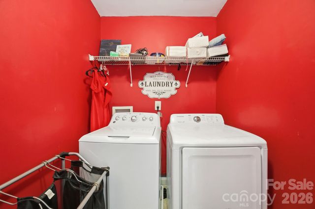 13508 Glasgow Green Lane, Charlotte, NC 28213