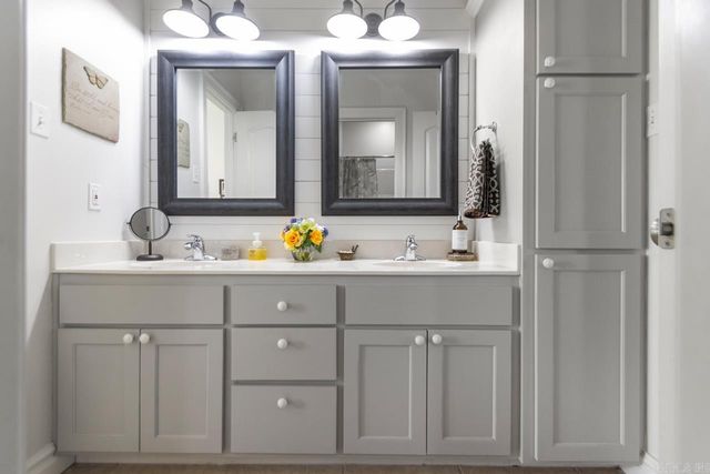 8 Abbie Drive, Vilonia, AR 72173