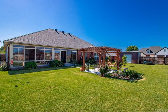 8 Abbie Drive, Vilonia, AR 72173