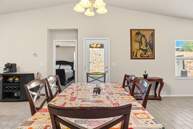 5922 Beechwood Street, Santa Teresa, NM 88008