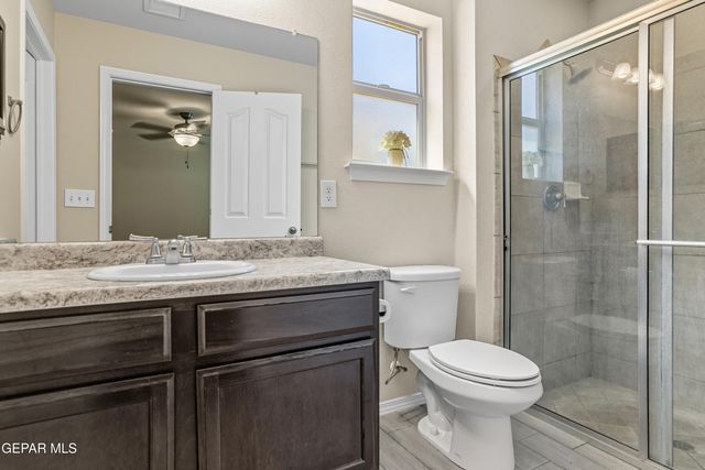 5922 Beechwood Street, Santa Teresa, NM 88008