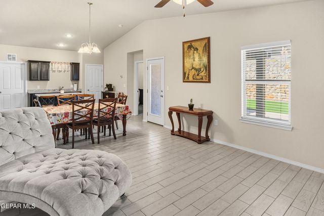 5922 Beechwood Street, Santa Teresa, NM 88008