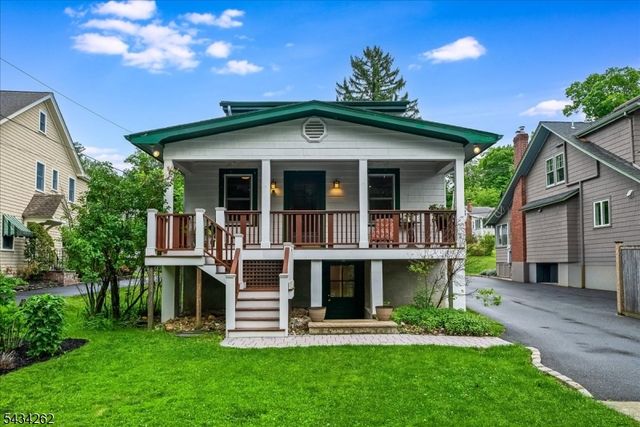 74 Park Ave, Verona Twp., NJ 07044