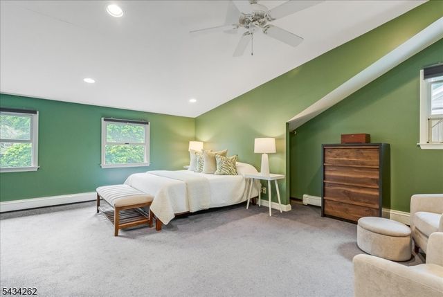 74 Park Ave, Verona Twp., NJ 07044