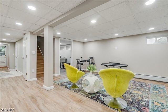 74 Park Ave, Verona Twp., NJ 07044