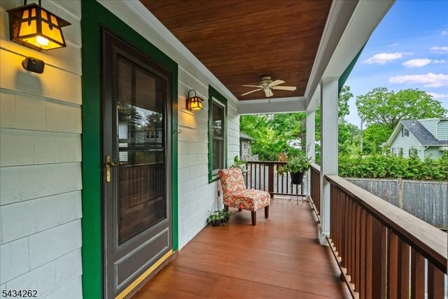 74 Park Ave, Verona Twp., NJ 07044