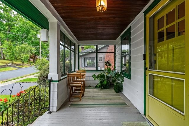 74 Park Ave, Verona Twp., NJ 07044