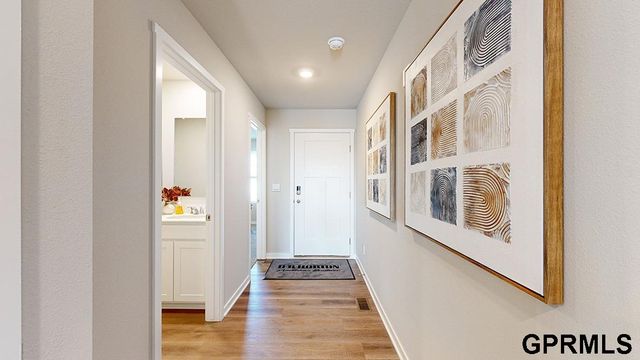 17530 Virginia Street, Omaha, NE 68136