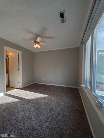 1944 E Ocean View Ave Apt B, Norfolk, VA 23503