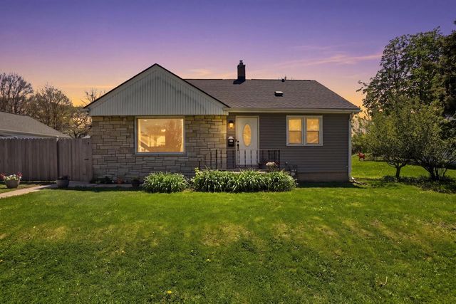 3809 Morris AVENUE, Cudahy, WI 53110