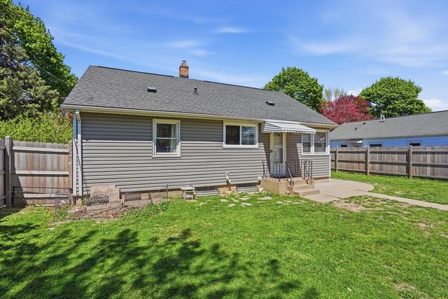 3809 Morris AVENUE, Cudahy, WI 53110