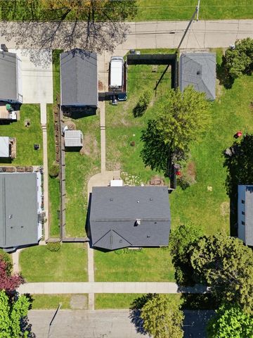 3809 Morris AVENUE, Cudahy, WI 53110