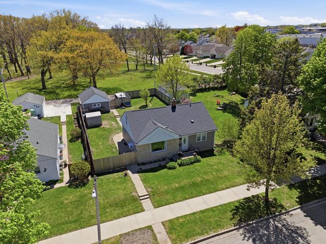 3809 Morris AVENUE, Cudahy, WI 53110