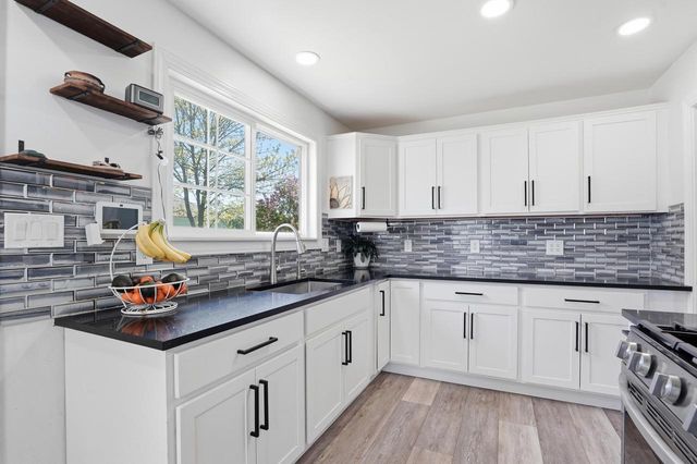 3809 Morris AVENUE, Cudahy, WI 53110
