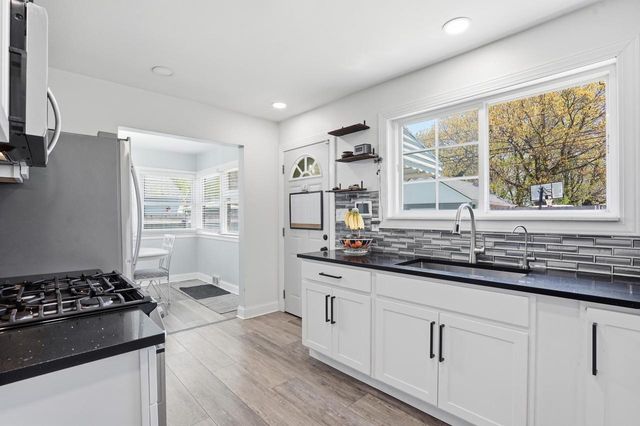 3809 Morris AVENUE, Cudahy, WI 53110