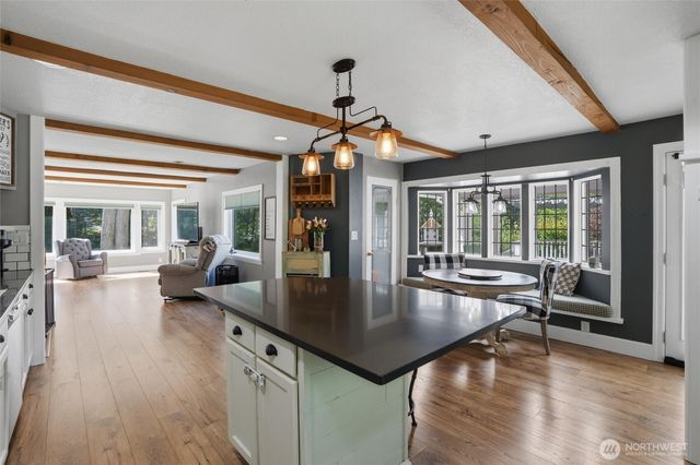 10706 Crescent Valley Drive NW, Gig Harbor, WA 98335