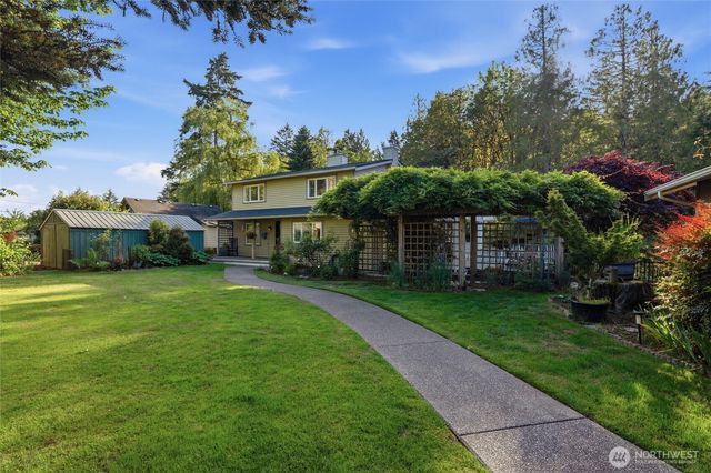 10706 Crescent Valley Drive NW, Gig Harbor, WA 98335