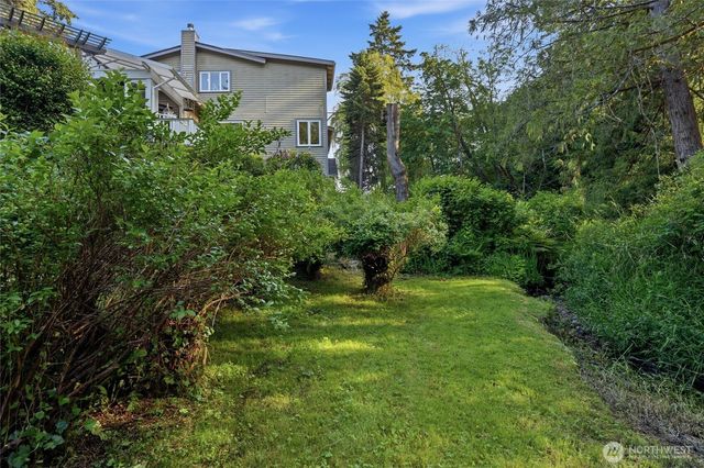 10706 Crescent Valley Drive NW, Gig Harbor, WA 98335