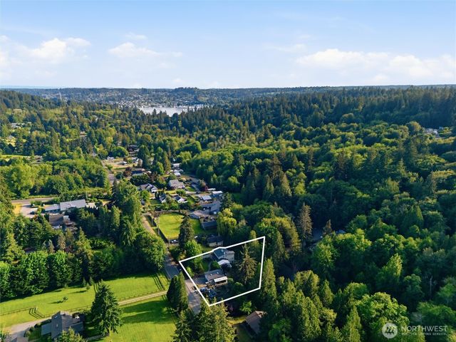10706 Crescent Valley Drive NW, Gig Harbor, WA 98335