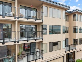 601 S 227th Street #308N, Des Moines, WA 98198