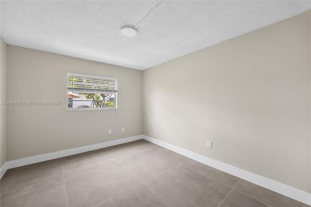 1720 Cleveland Street 107E, Hollywood, FL 33020