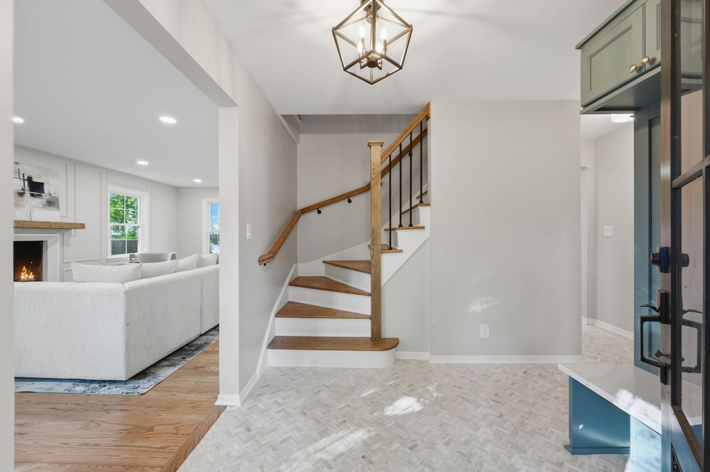 542 E Prospect Avenue, Lake Bluff, IL 60044 — photo 3