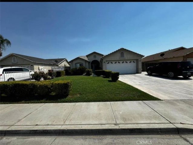 1201 Evadonna, Bakersfield, CA 93307