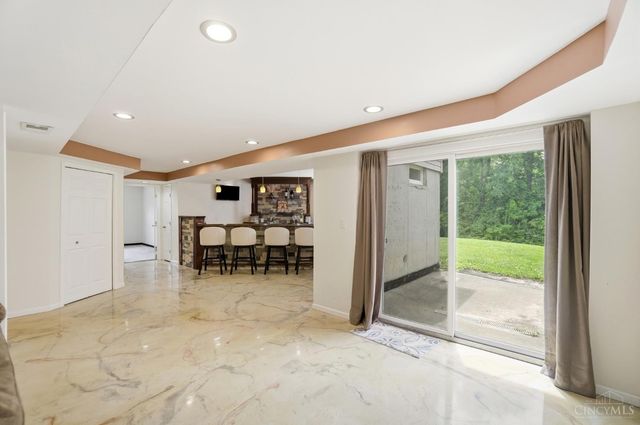 303 Delaware Drive, Hamilton Twp, OH 45039