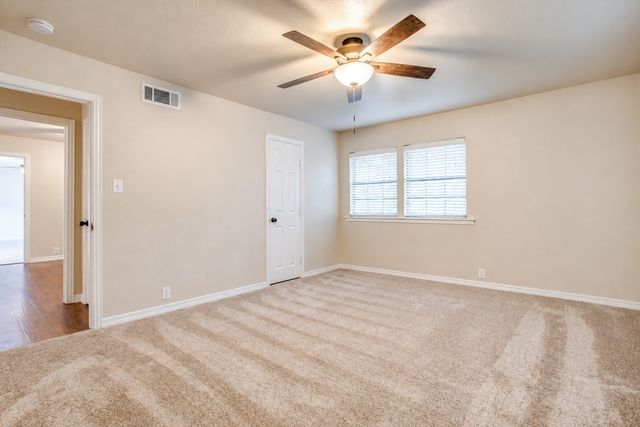 1813 Thomas Place, Arlington, TX 76010